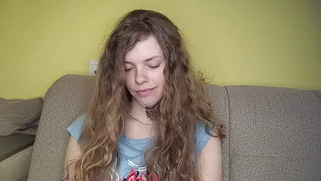 rayanenlia - RayaNenlia's free webcam