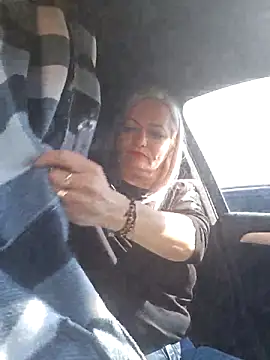 LadyTouch live sex cam