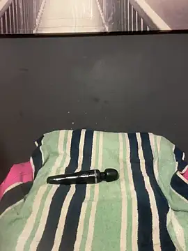 Webcam Model (SEXaddictCANDY10)  is live.Free join now!