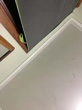 Webcam Model (Naughtynotniceaussue)  is live.Free join now!