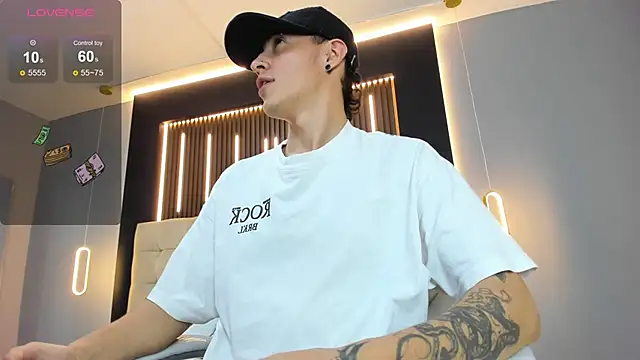 lobo_17_ (M young) - big load of milk