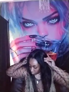 Webcam Model (VenezuelaLuxeNoir)  is live.Free join now!