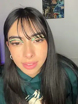 Webcam Model (junorise23)  is live.Free join now!