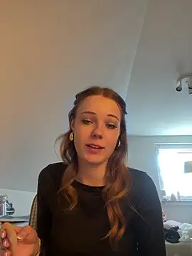 sophiawestend (F teen) - 😈 5 hard, stinging ass slaps