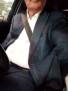 stiffandlubed@xh's live cam