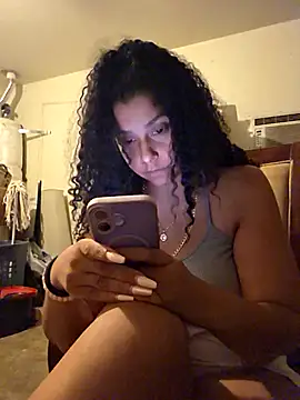 Webcam Model (tastesosweet)  is live.Free join now!