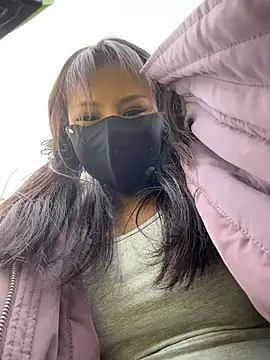 美女Carlin-yiyi在线直播