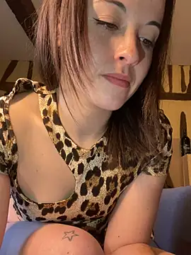 toto-pika (F young) - J’enlève la jupe