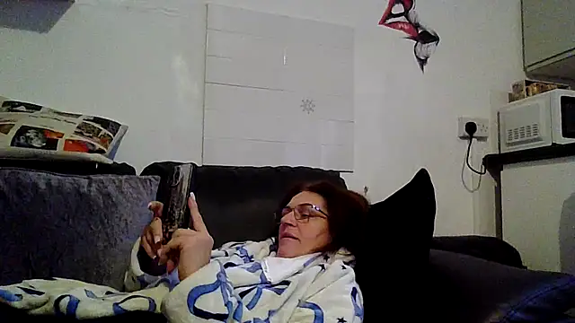 rubyyrosee - RubyyRosee's free webcam - UK Sex Cams