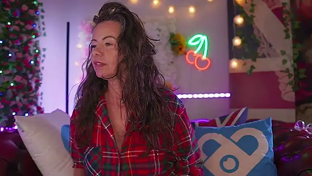 amicabentley - AmicaBentley's free webcam - UK Sex Cams