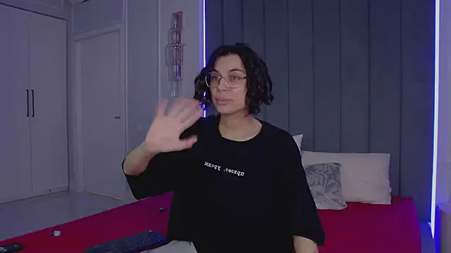 violetash (F young) - good morning