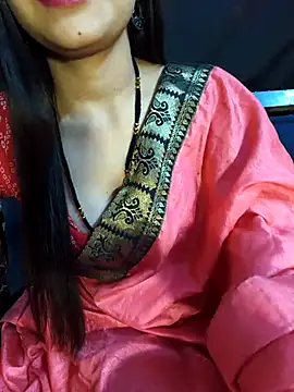 Webcam Model (Hot_rashika_) is live