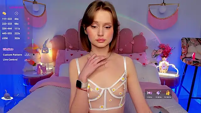 Live sex cam of MaryLew