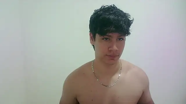 zeus_181 - Zeus_181's free webcam - UK Sex Cams
