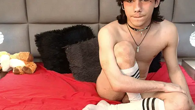 lovers_21 (M twink) - CUM + SWALLOW CUM <3