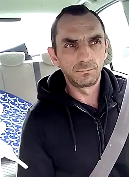 hotmen83 - Hotmen83's free webcam