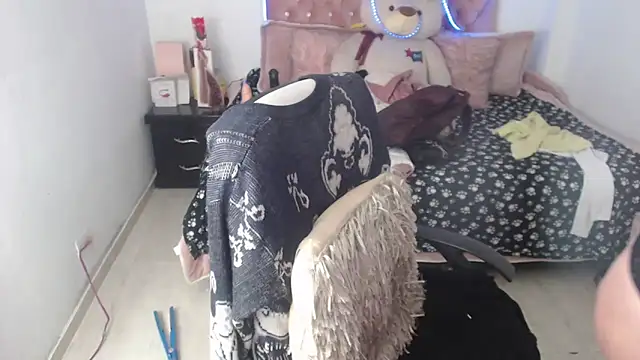 patty_squirt_ - Patty_squirt_'s free webcam