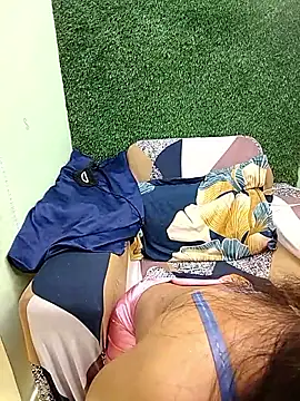 tinaa_baby - Tinaa_baby's free webcam