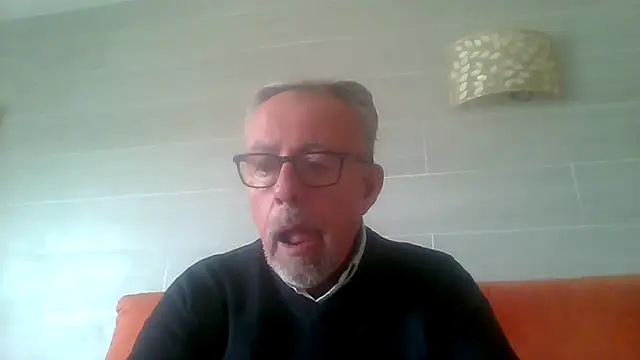 tuggy59 - Tuggy59's free webcam - UK Sex Cams