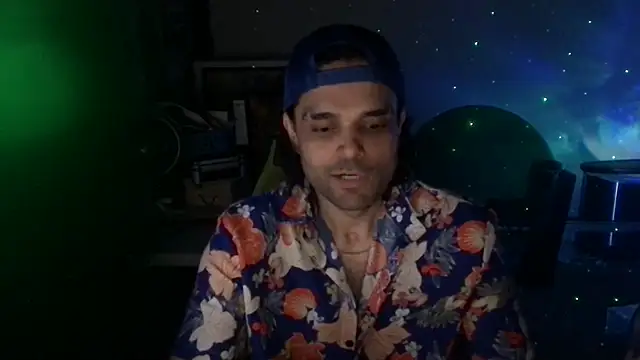 kungfupanda001 - KungFuPanda001's free webcam