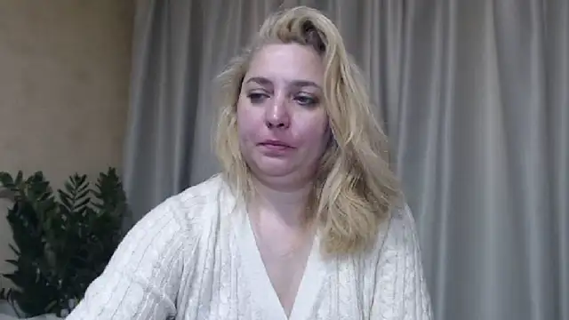 sweetpussy13 - Sweetpussy13's free webcam