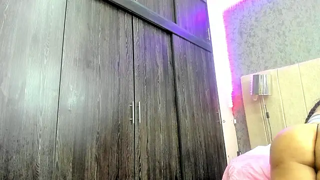 ava-am - Ava-am's free webcam