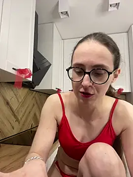 martiniiselenna - MartiniiSelenna's free webcam