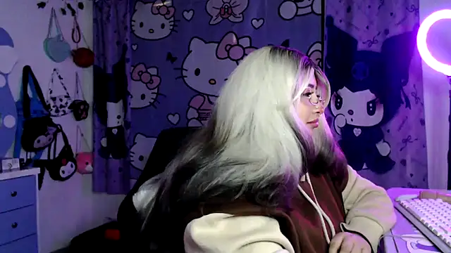 lussyevans24 - Lussyevans24's free webcam