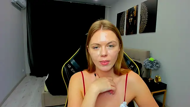 strawberrye - Strawberrye's free webcam