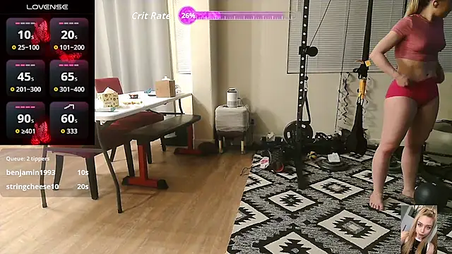 Blondiewithanass webcam