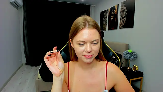 strawberrye - Strawberrye's free webcam - UK Sex Cams