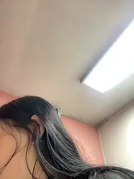 veronicaa_lodge1 - Veronicaa_lodge1's free webcam - UK Sex Cams