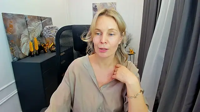 Sinty_Devis live sex cam