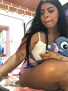 Rachellcooperrr live sex cam
