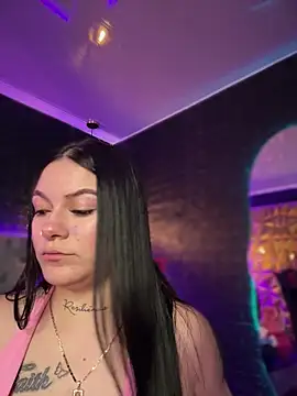 Webcam Model (Megaan__More)  is live.Free join now!