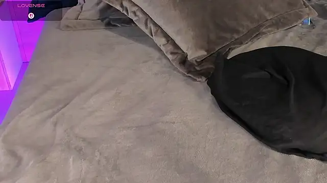 miakay1 - MiaKay1's free webcam