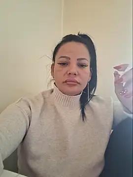 ella_sweety00 - Ella_sweety00's free webcam