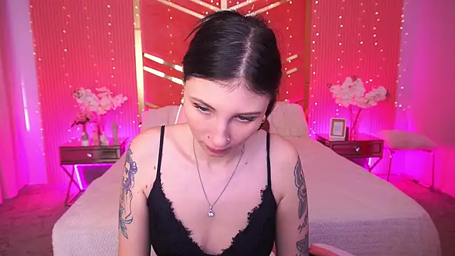 lunaamay - LunaaMay's free webcam