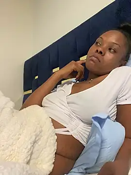 dellah27 (F young) - Tease me DADDIE 🤭🌹🌹