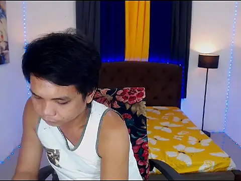 ianhardfucker - IANhARDfUcker's free webcam - UK Sex Cams