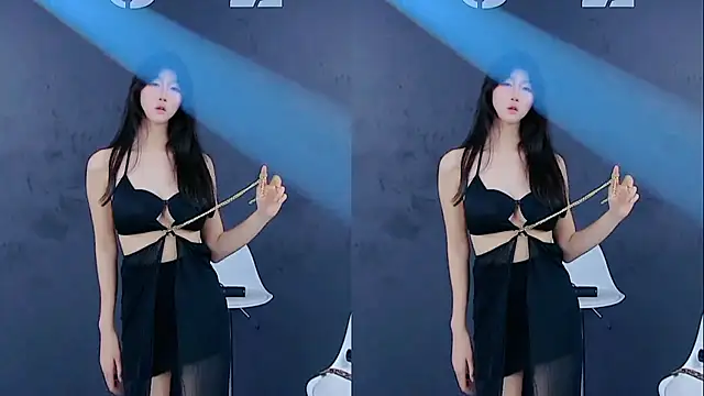 美女JZ-001-在线直播