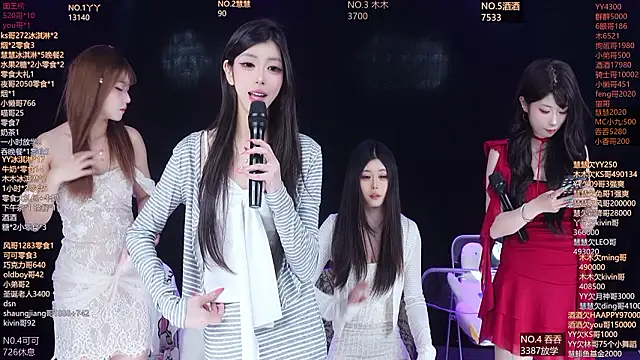 美女EYgirl222在线直播