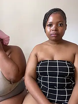 camilaxxx20 - CamilaXXX20's free webcam - UK Sex Cams