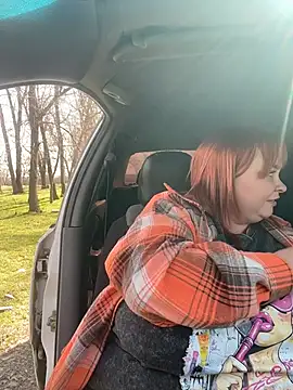 SweetCuteGirls1023 from StripChat is Freechat