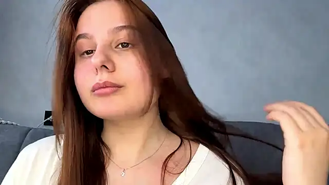 ellaizatelly - Ellaizatelly's free webcam - UK Sex Cams