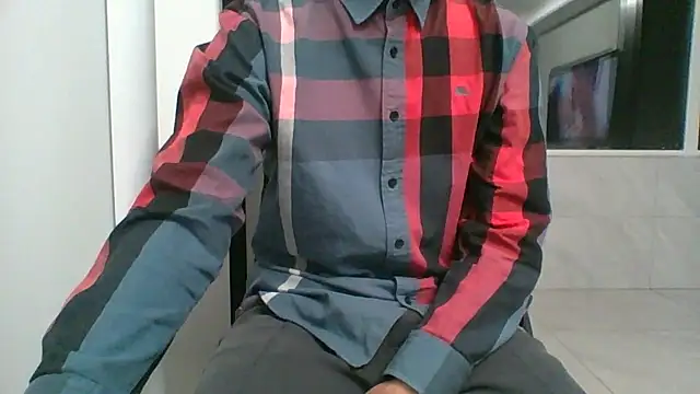 nole_china7 (Ask my age) - talk / fun / cum