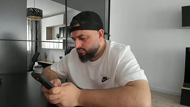 dravenpeak - DravenPeak's free webcam - UK Sex Cams