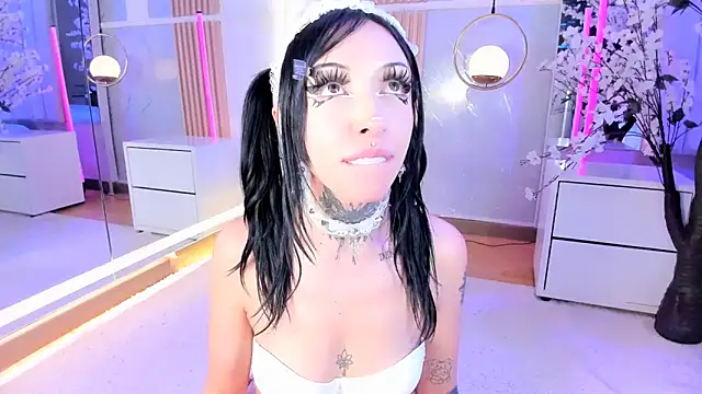 salemblackrose - SalemBlackrose's free webcam - UK Sex Cams