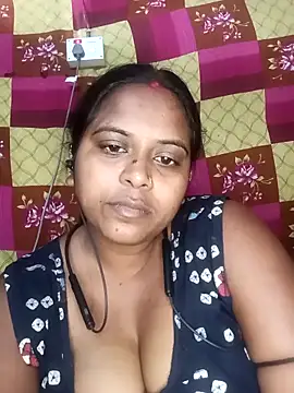 Night-Queen5 from StripChat is Freechat