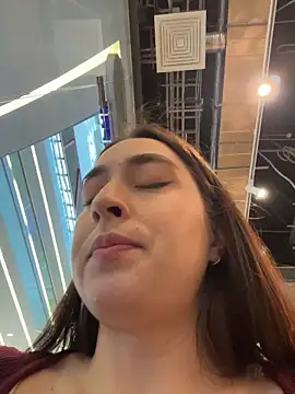 holly_play (F young) - BIG NAKED tits jumping in public